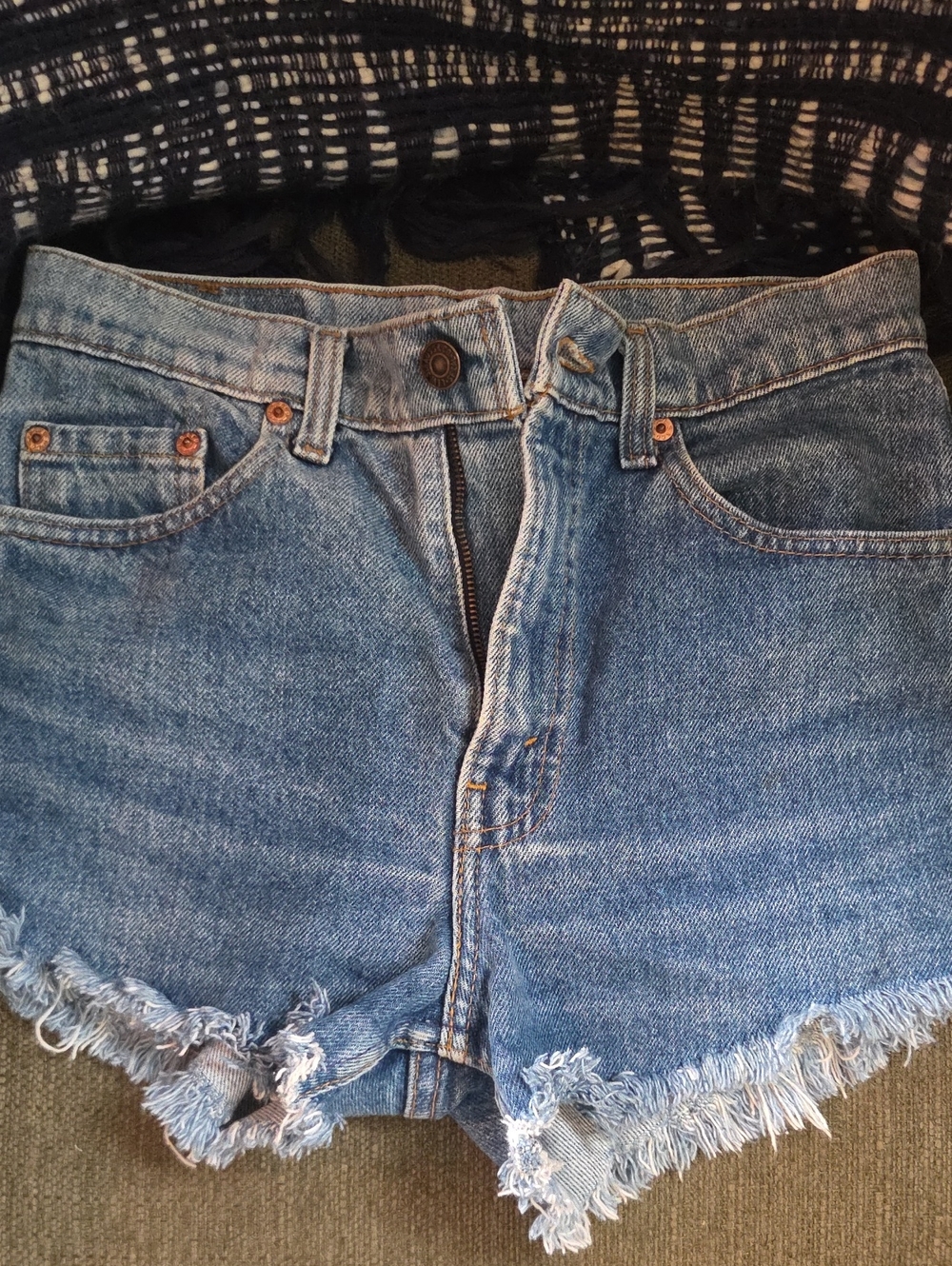Vintage Levi’s High-Waisted Cutoff Denim Shorts | 28 Waist 12 Rise
